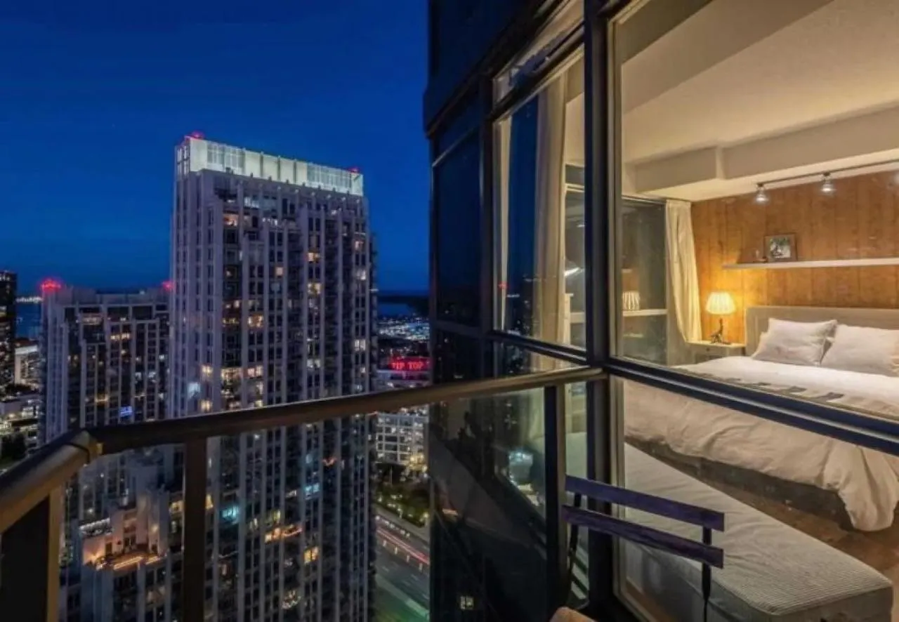 Executive Condo Downtown With Skyline View Τορόντο Διαμέρισμα